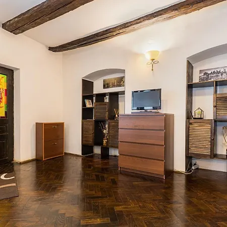 Apartment Studio Centru Km0 *