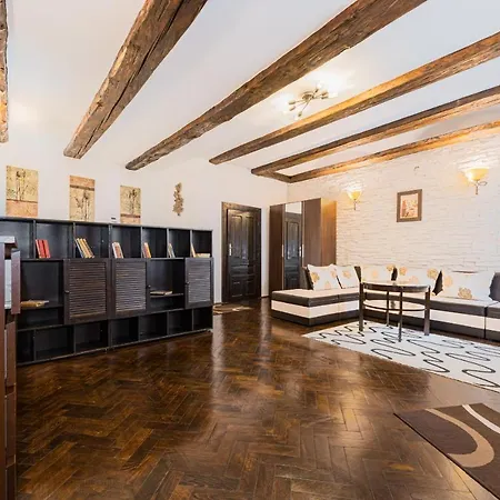 Studio Centru Km0 Apartment Brasov