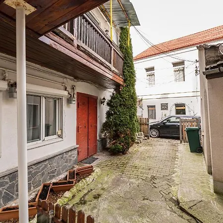 Studio Centru Km0 * Brasov